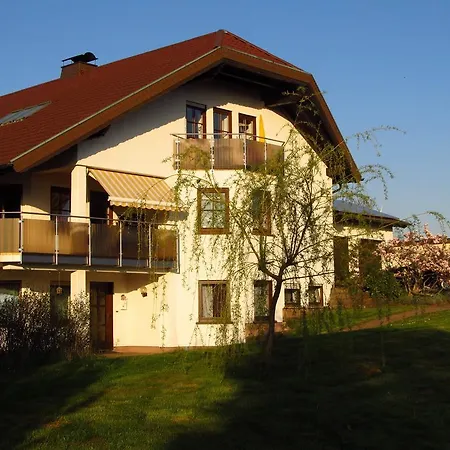 Schmidt`s Eppelborner Ferienwohnung Zimmer foto